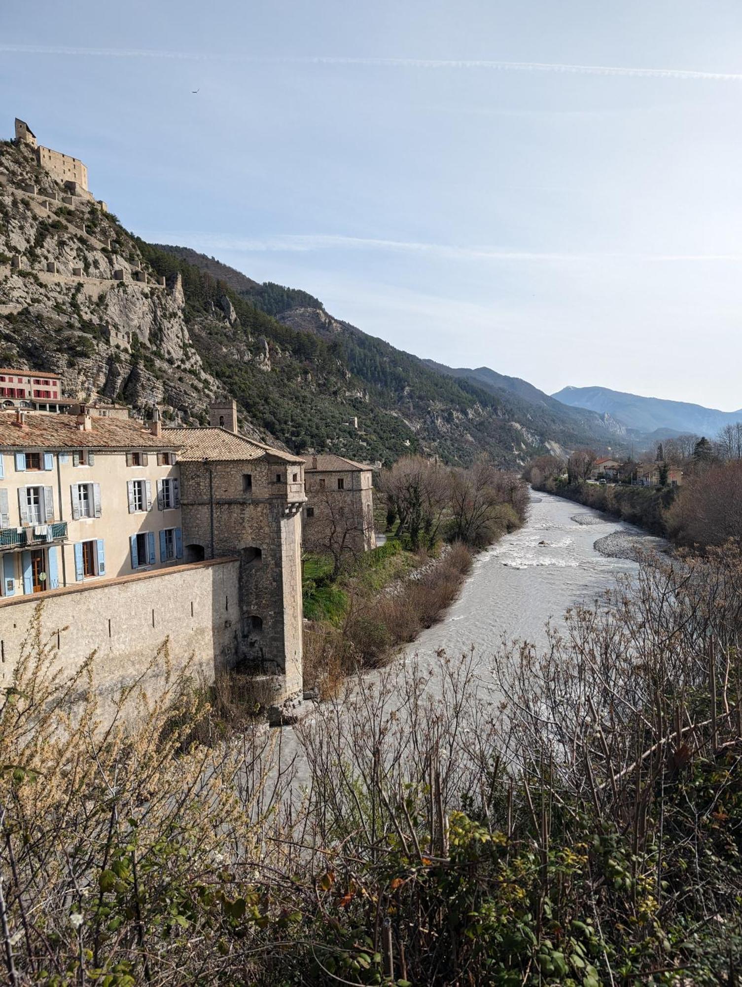 Duplex "La Belle Vue " Lejlighed Entrevaux Eksteriør billede